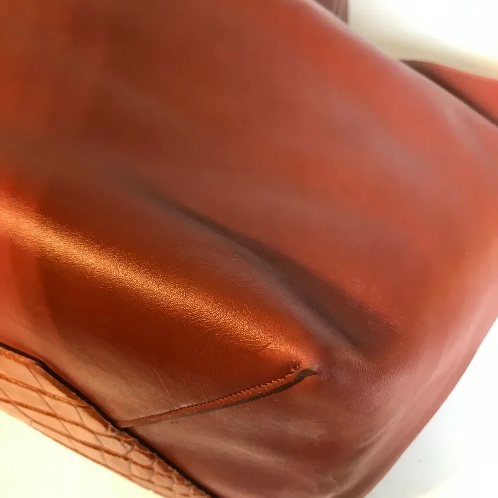 Signature V Crocodile-Embossed Leather & Smooth Leather Tote AS IS interior - Picture 9 of 16